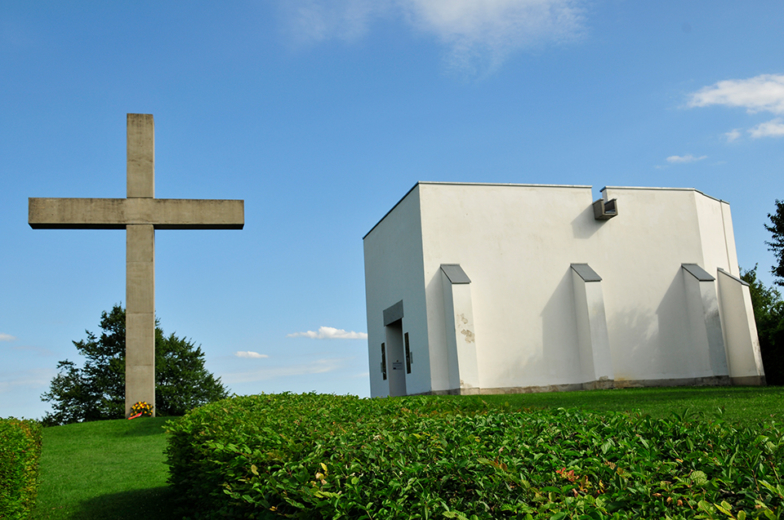 kreuz-denkmal